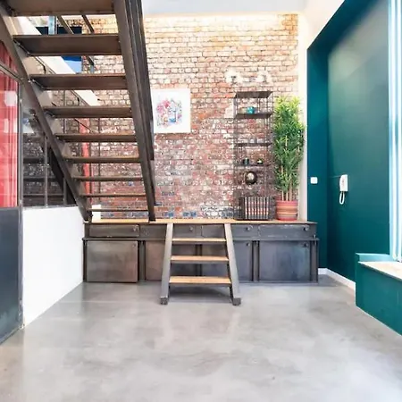Loft Τουρκουάν